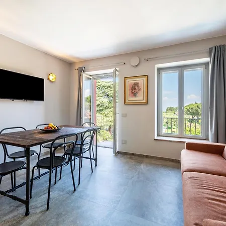 Appartamento Abaye 5 Barolo - Charm Adults Only Soiano Del Lago